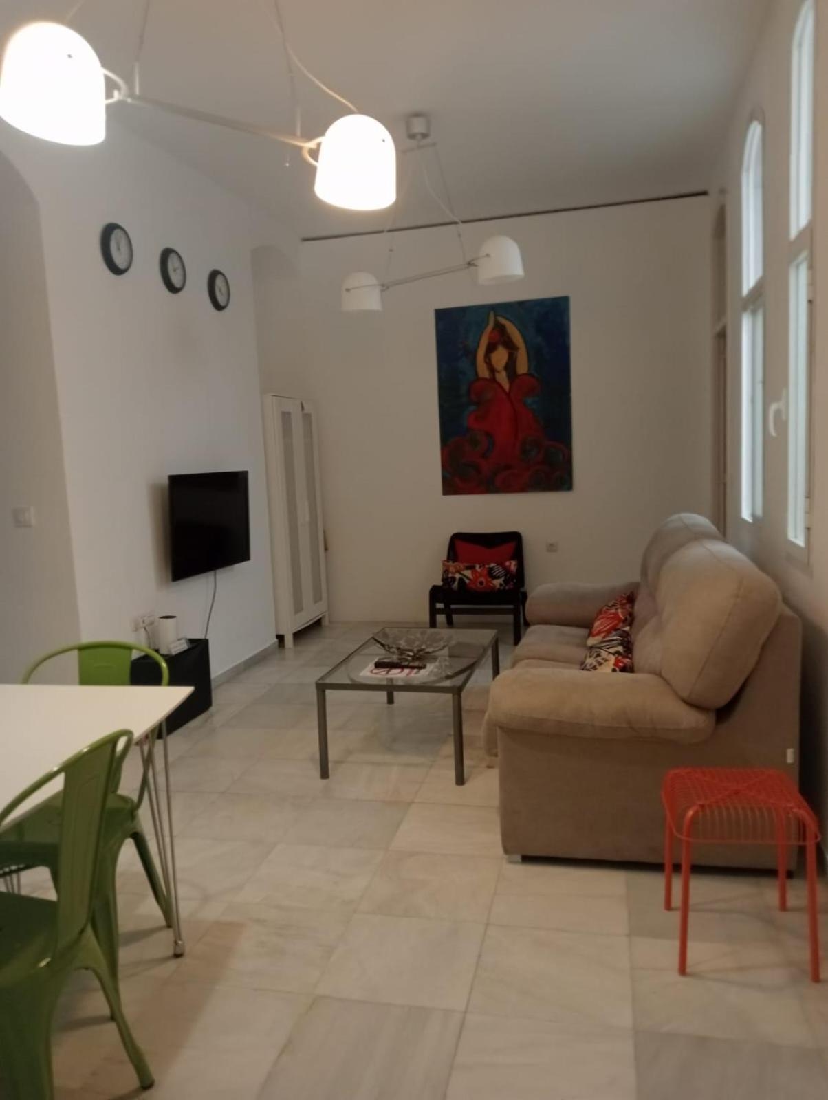 C Palacio Parking Segun Disponibilidad Sevilla Buitenkant foto